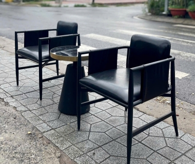 Những tiêu chí quan trọng khi lựa chọn bàn ghế sắt ngoài trời