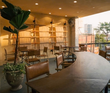 Những bất tiện cần cẩn trọng khi chọn mua bộ bàn ghế theo thiết kế