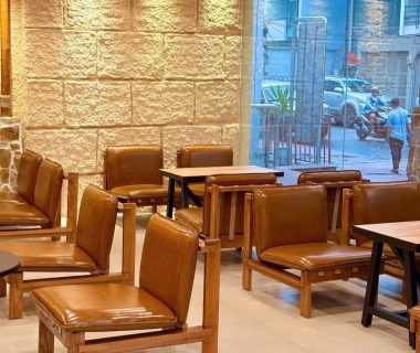 Tìm Mua Những Mẫu Bàn Ghế Quán Cà Phê Đẹp Ở Đâu?