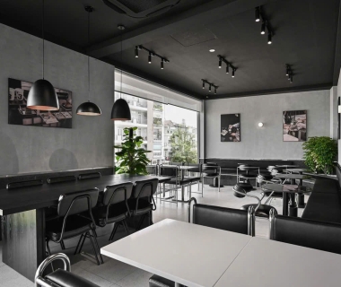 Có Nên Mua Bộ Bàn Ghế Thanh Lý Cho Quán Cafe Không?